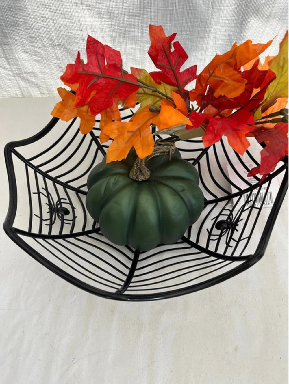 Halloween spider basket pumpkin decor